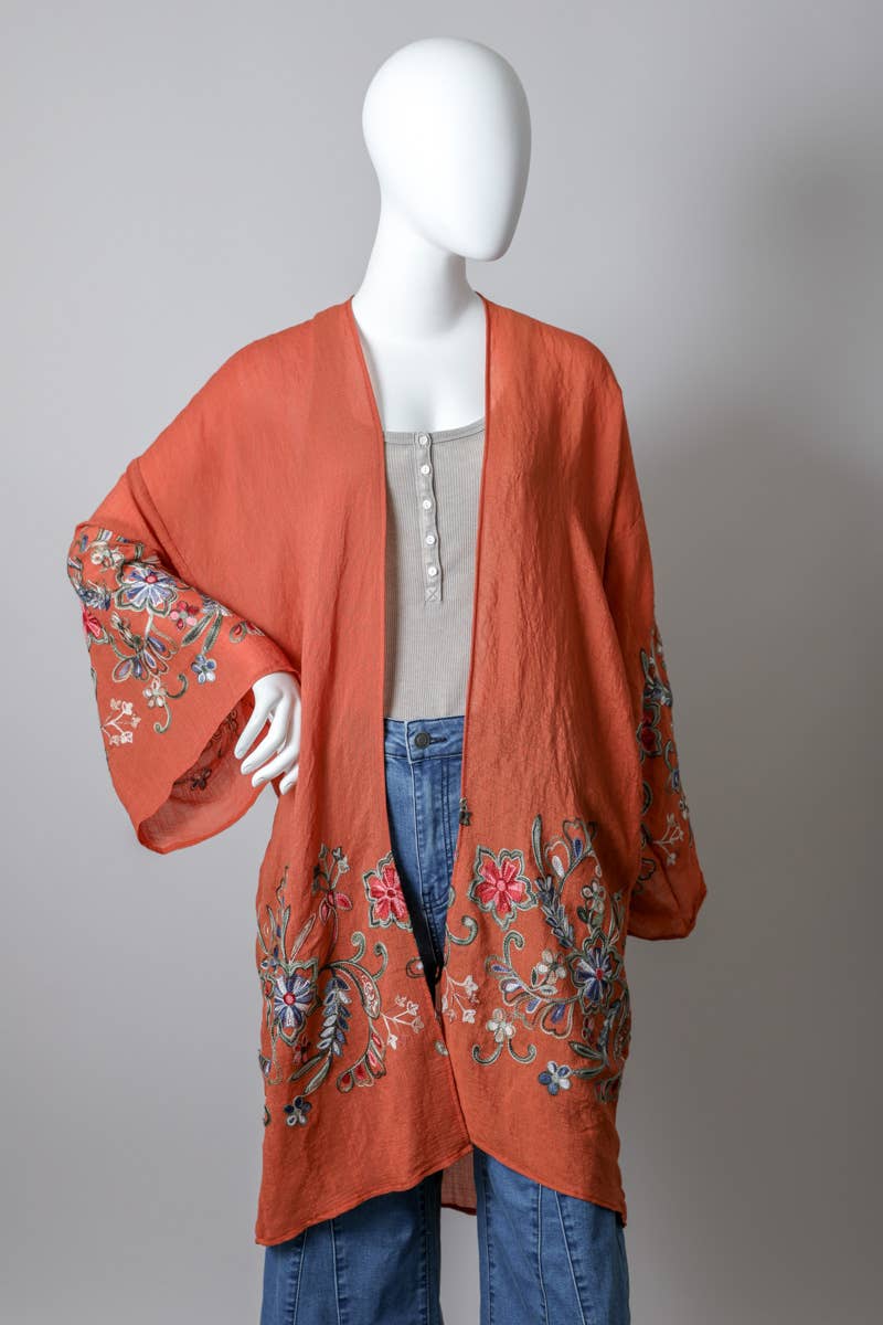 Schicker Blumenkimono in voller Länge — Vielseitiges Kleidungsstück im Lagenlook 🌼