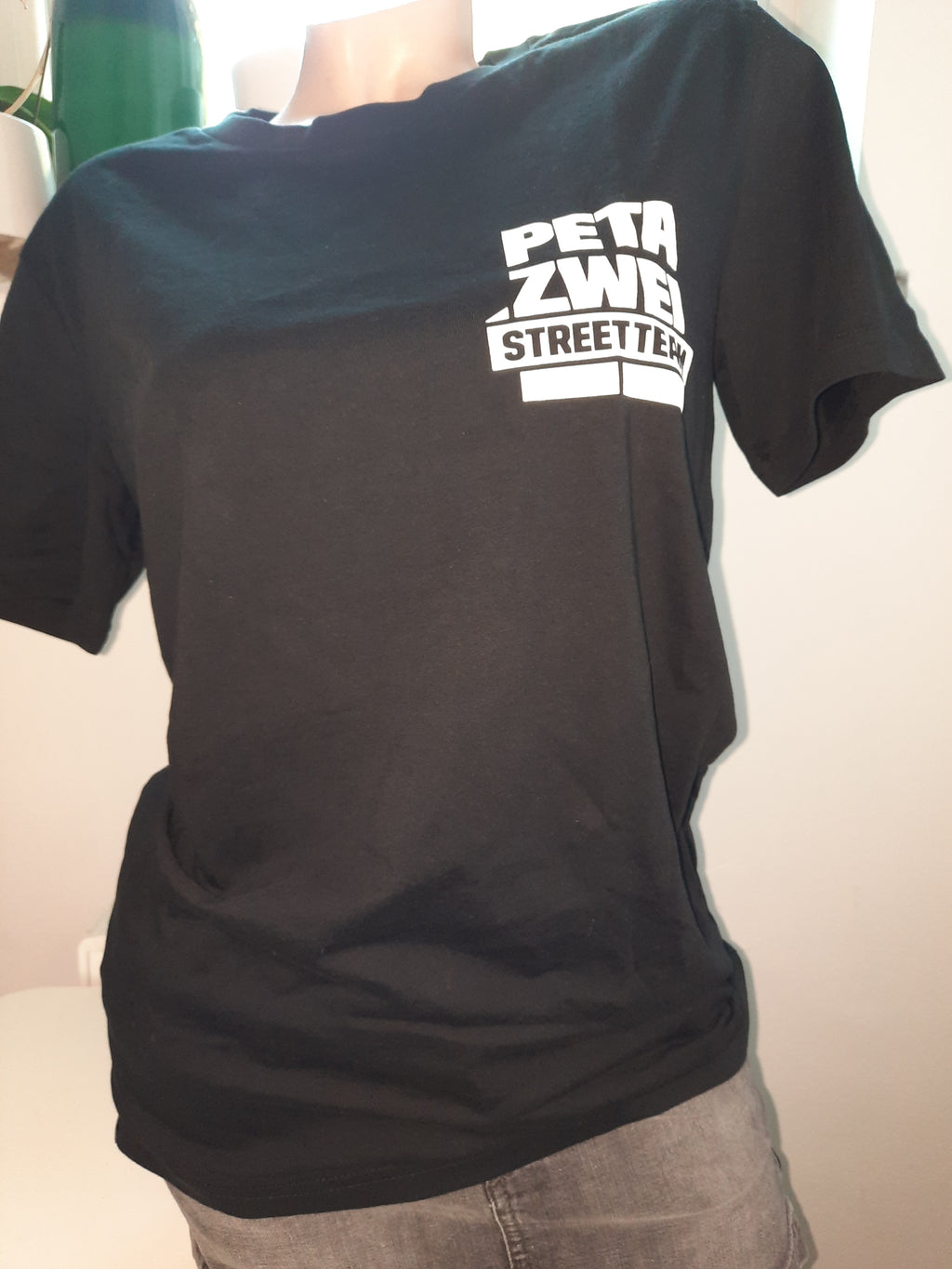 PETA ZWEI Shirt