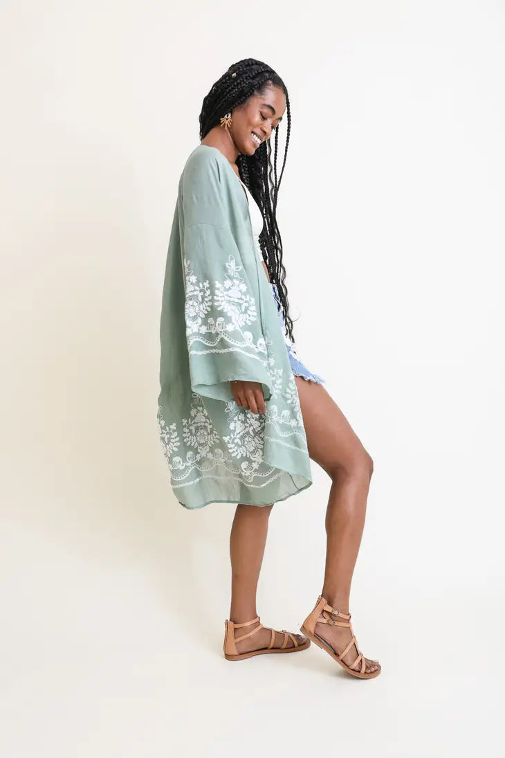 LETO ACCESSOIRES leichter Kimono