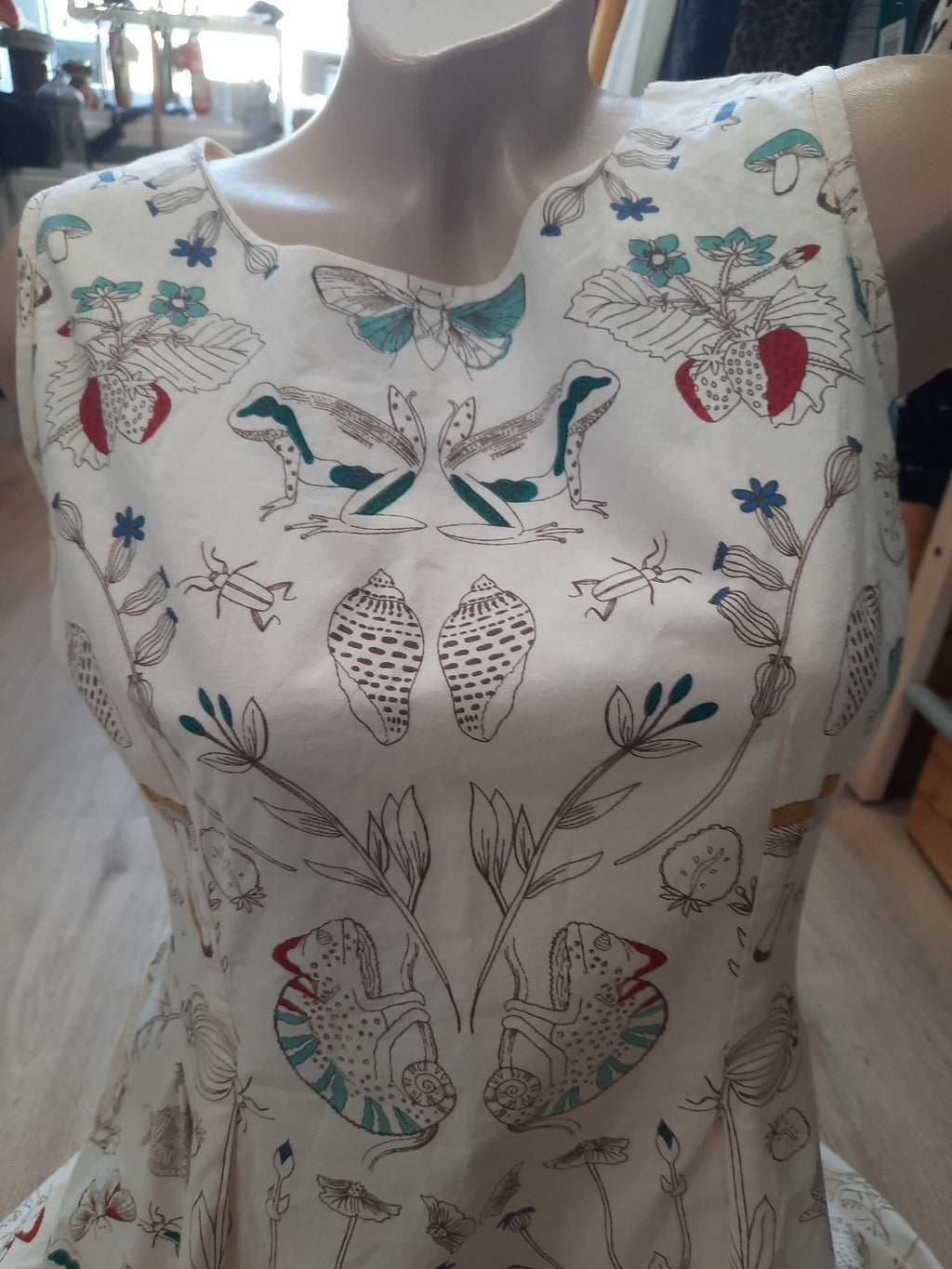 Yumi Kleid Froschbienenschildkröte Pilze Ausgefallen 1