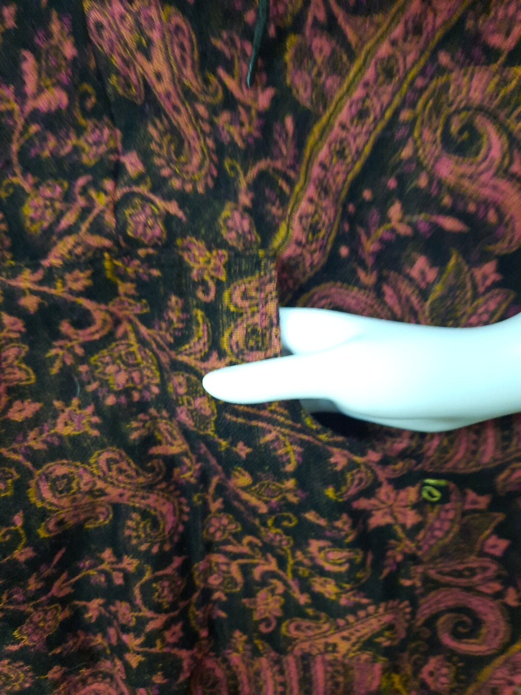 Poncho von Tweedy Clothing Recycling Plastikflaschen Handmade Zipfelmütze 17