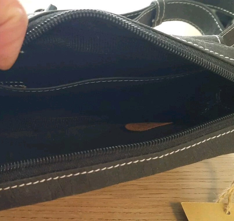 Bauchtasche aus Abwaschbaren Papier Gürteltasche2
