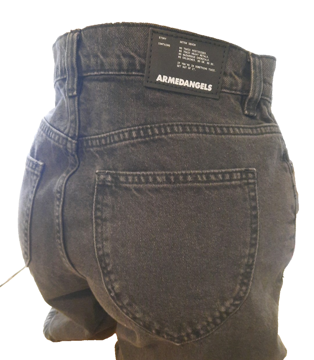 Armedangels DENIM SHORT  aus recycelter Baumwolle Bermuda high waist detoxdenim0