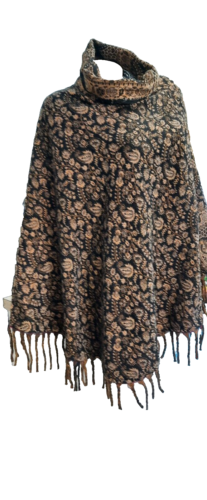 Poncho von Tweedy Clothing Recycling Plastikflaschen Handmade Vegan6
