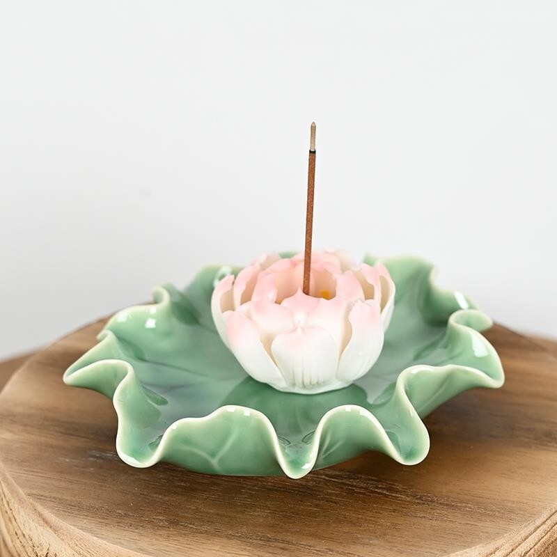 Yoga Karma KeramikRäuchergefäß „Lotus Flower“2