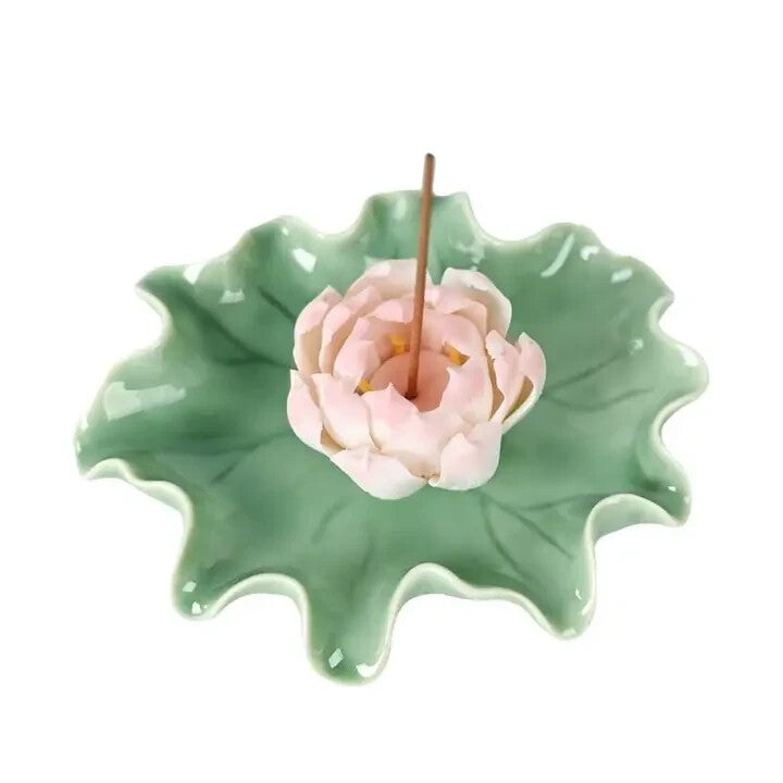 Yoga Karma KeramikRäuchergefäß „Lotus Flower“1