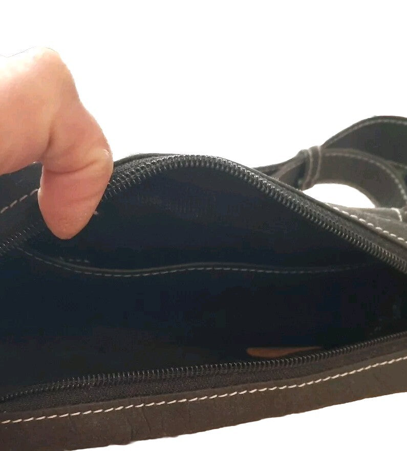 Bauchtasche aus Abwaschbaren Papier Gürteltasche1