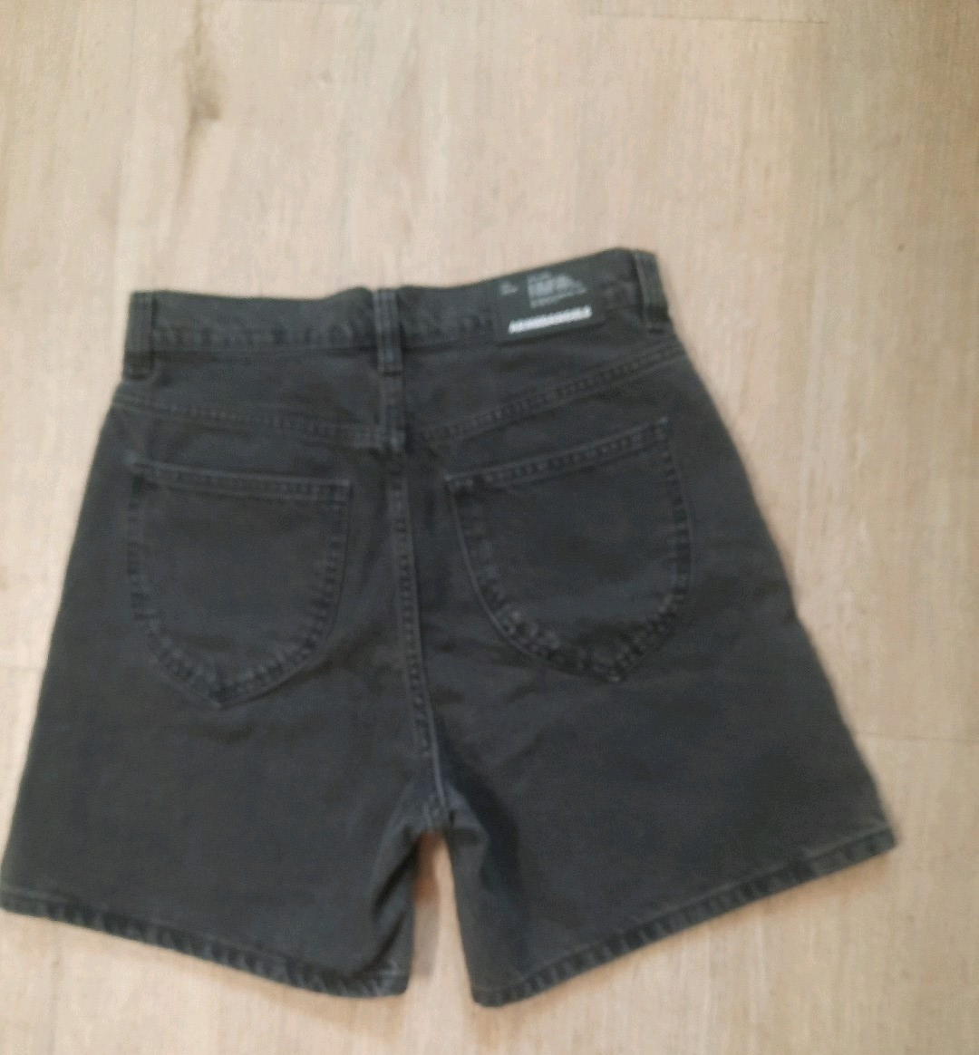 Armedangels DENIM SHORT  aus recycelter Baumwolle Bermuda high waist detoxdenim6