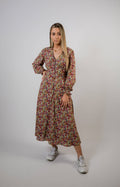 Faltenkleid mit Blumenmuster verspielt