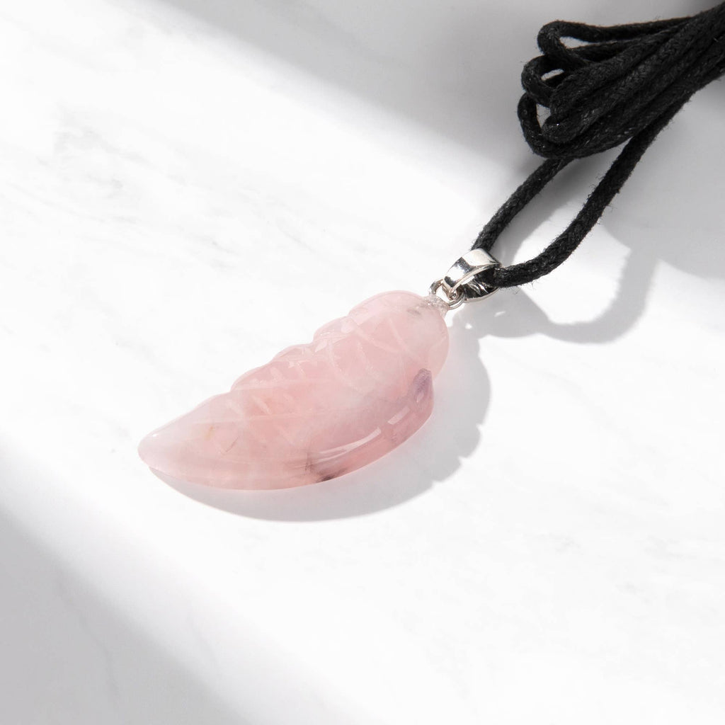 Anhänger mit Engelsflügel aus Kristall