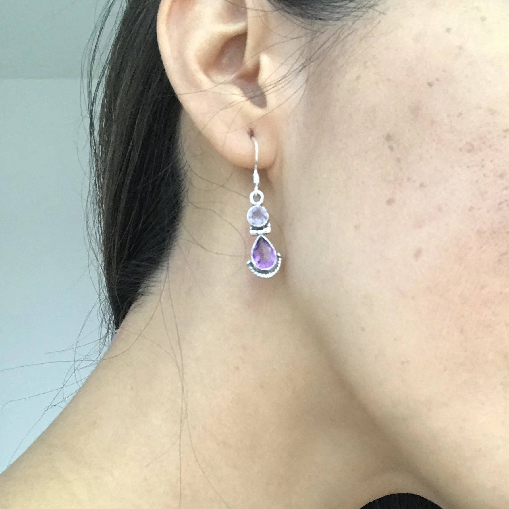 KARMA YOGA SHOP Venus“ Ohrringe mit Amethyst