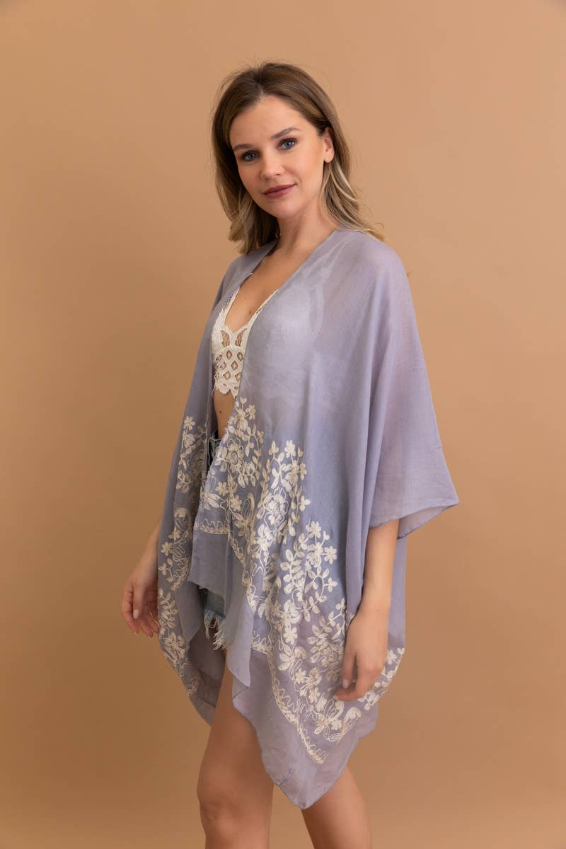 Kimono mit Blumenstickerei im Boho-Chic-Stil | Stitch Detail 🌼