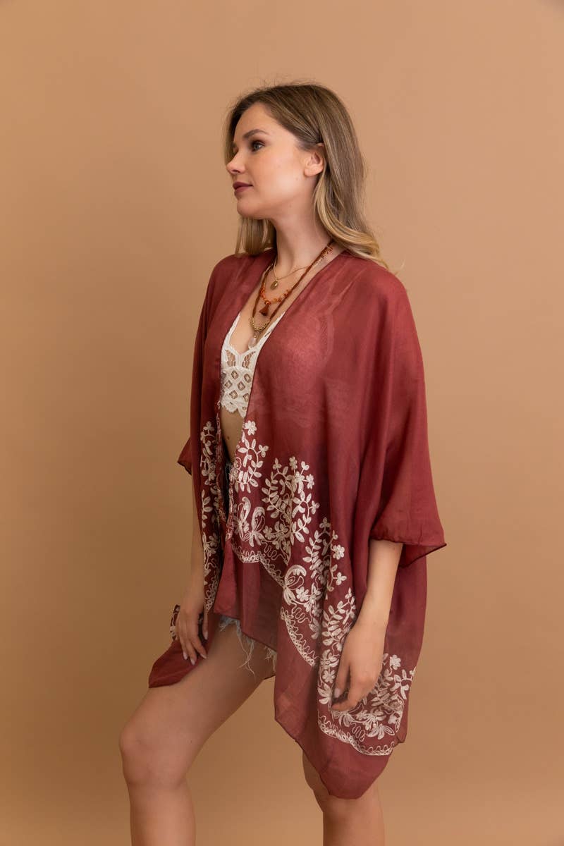Kimono mit Blumenstickerei im Boho-Chic-Stil | Stitch Detail 🌼