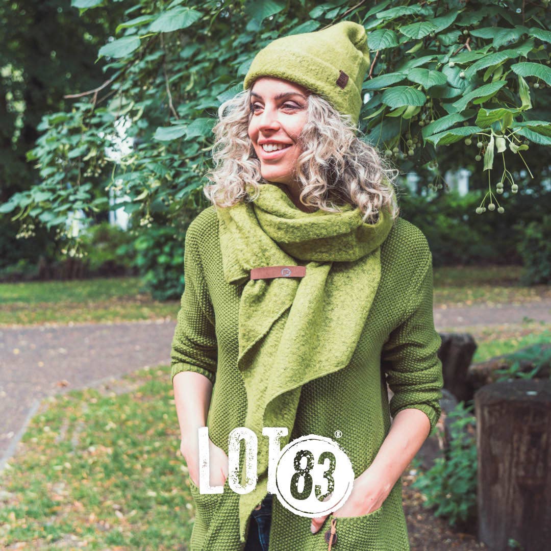 LOT83 Strick-Cardigan Noor in Armygrün