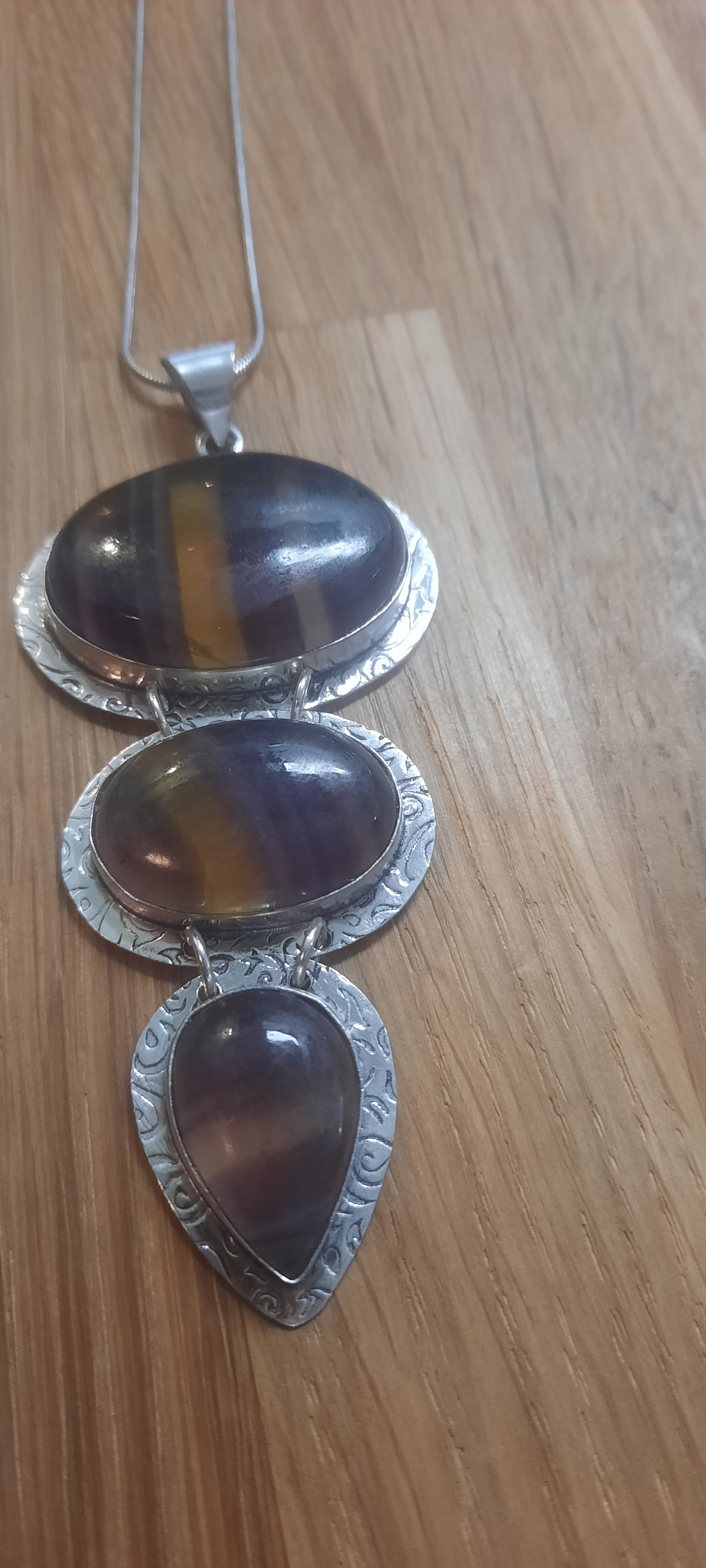 Fluoritstein-Anhänger Mit Kette