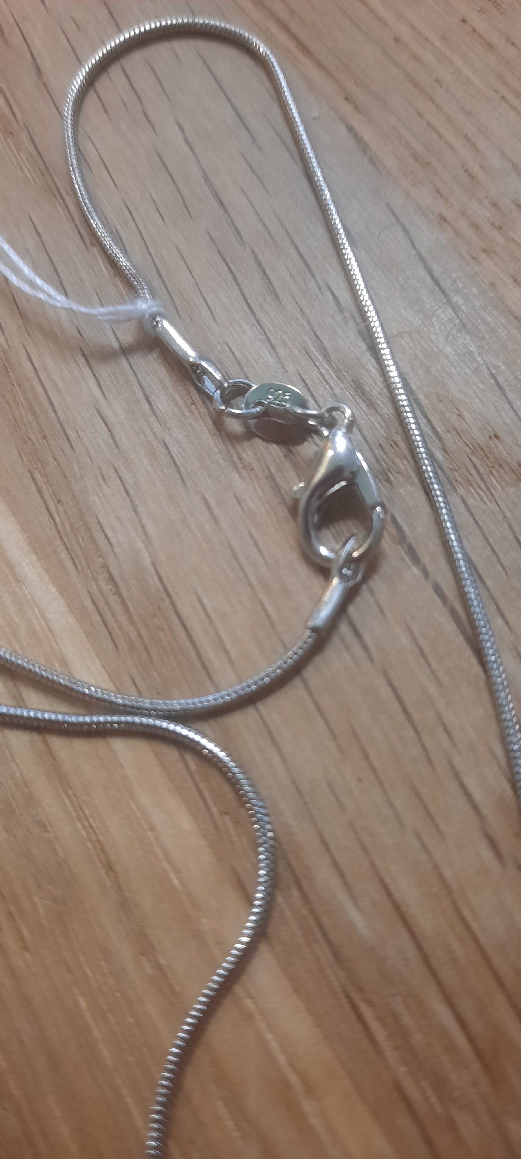 Bronzitstein-Kette mit Anhänger