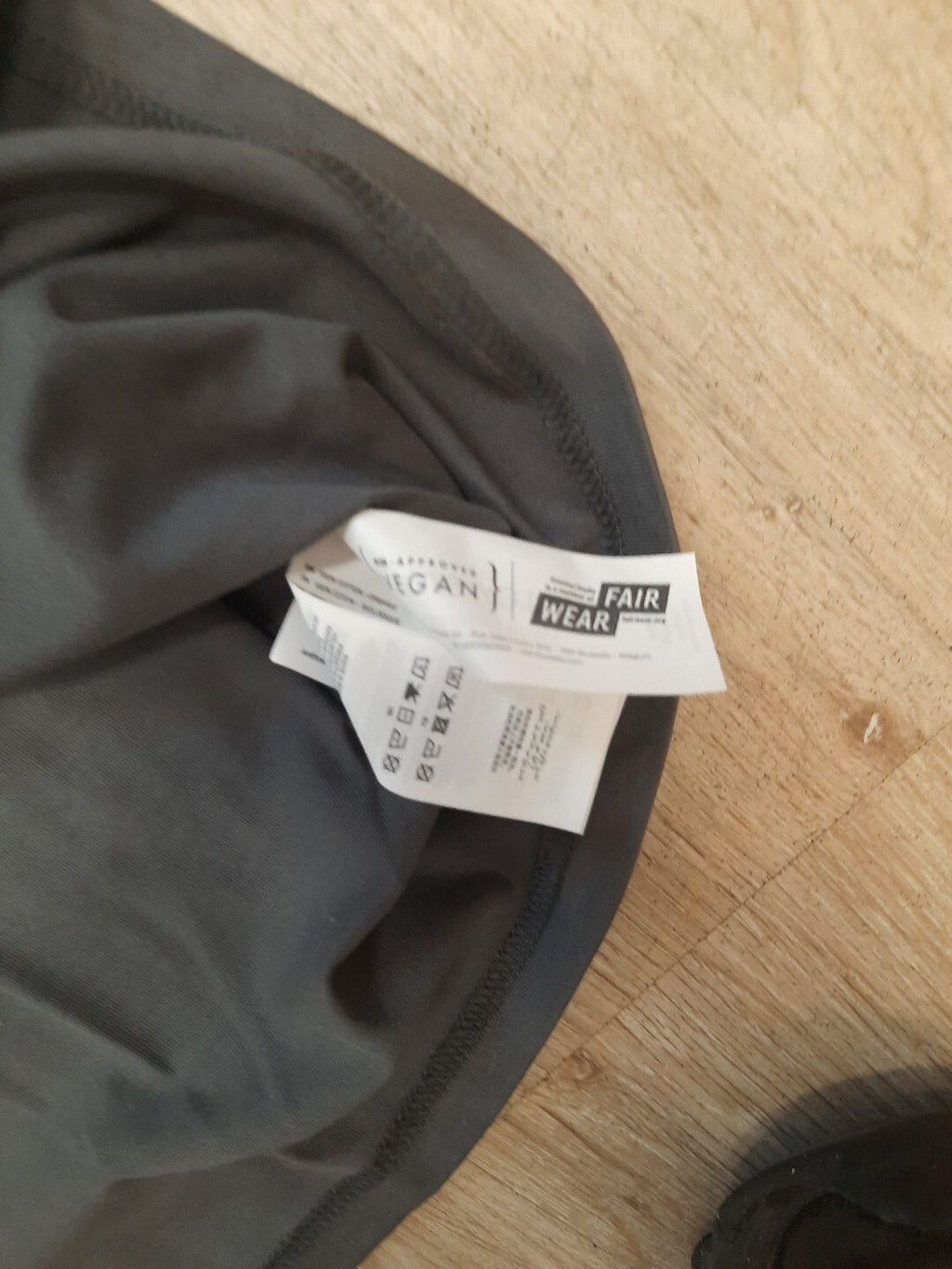 karlskopf T shirt | 100% organic cotton Die Würde des Menschen ist Unantastbar