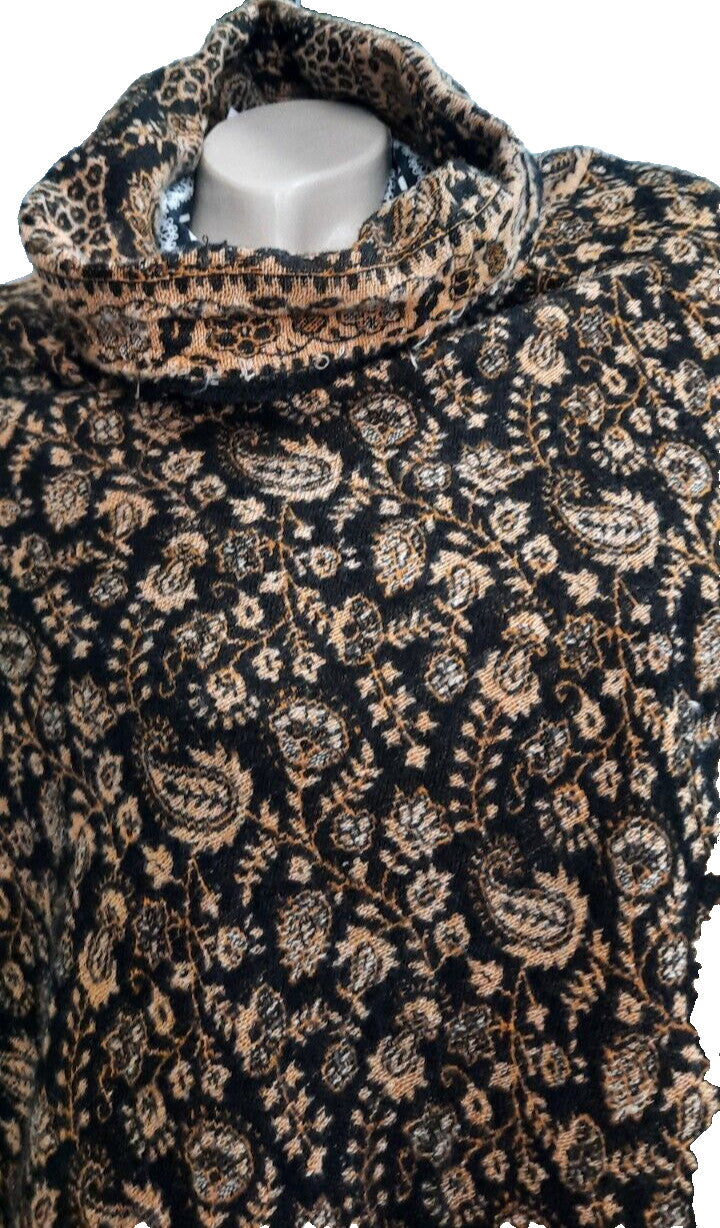 Poncho von Tweedy Clothing Recycling Plastikflaschen Handmade Vegan