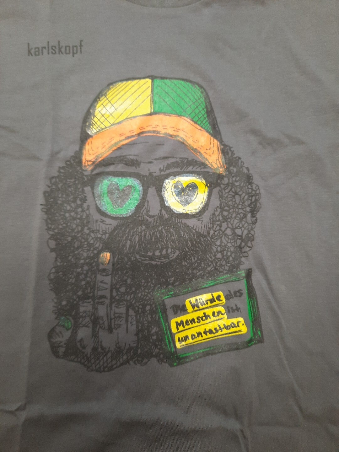 karlskopf T shirt | 100% organic cotton Die Würde des Menschen ist Unantastbar