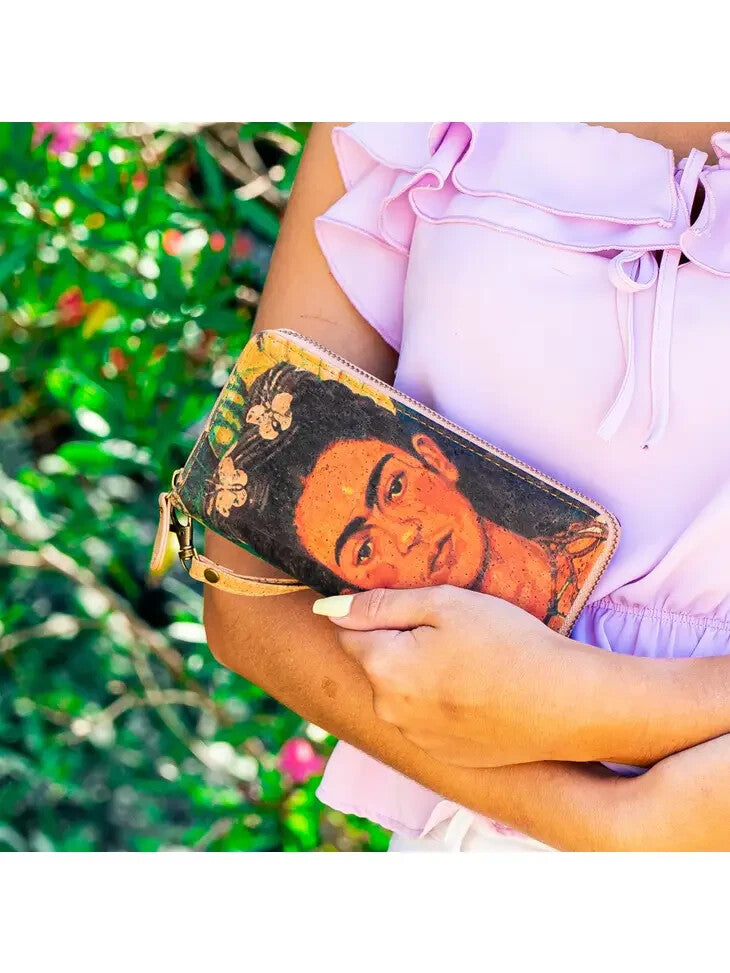 Meninas Bonitas Cork Frida Geldbörse mit Reißverschluss aus Kork