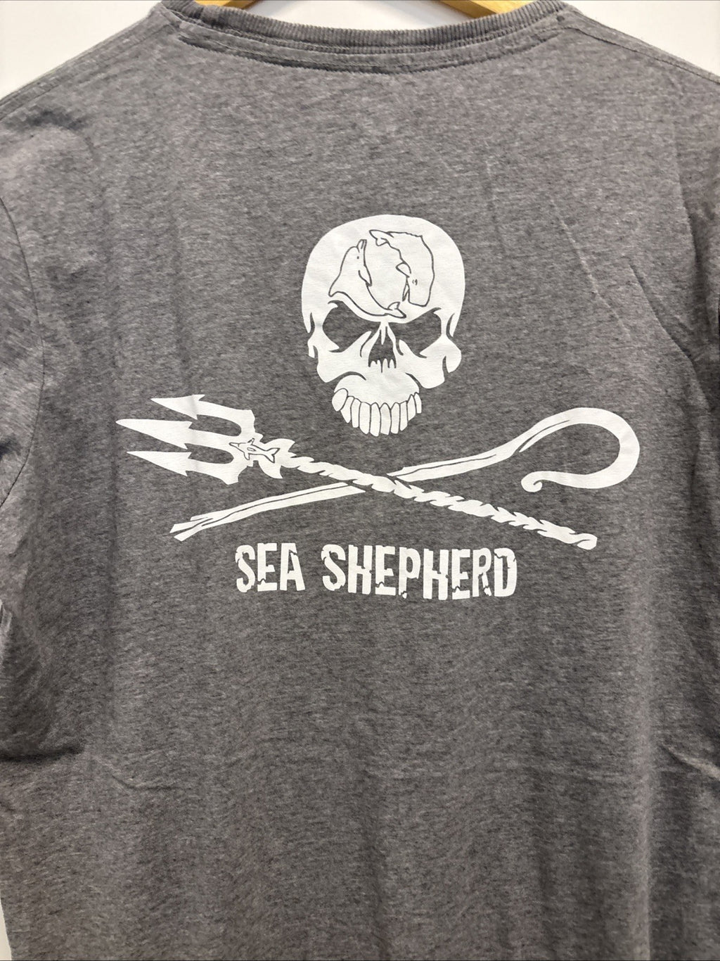 Sea Shepherd  T shirt Druck Hinten Totenkopf